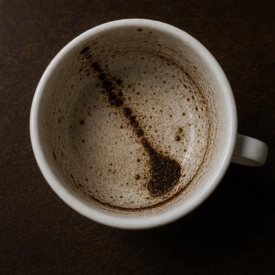 BAT or CLUB coffee grounds symbol photo variation 3