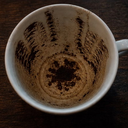 DAISY coffee grounds symbol photo variation 3