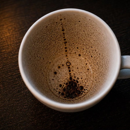 NEEDLE coffee cup symbol photo and tasseography meaning