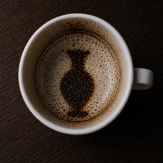 VASE coffee cup symbol photo and tasseography meaning
